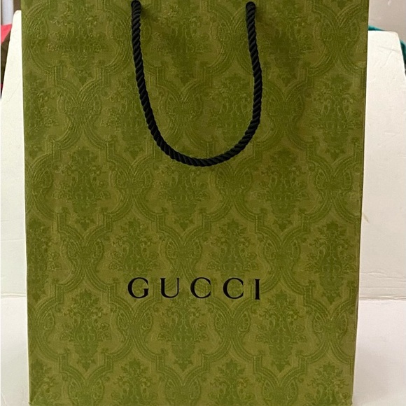 (SOLD) Lot of 2 Gucci Green Gift Bags - Picture 12 of 14